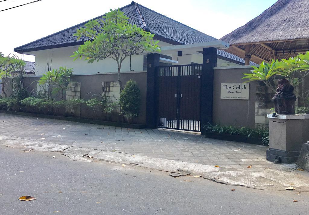 The Celuk Homestay Jimbaran Eksteriør billede